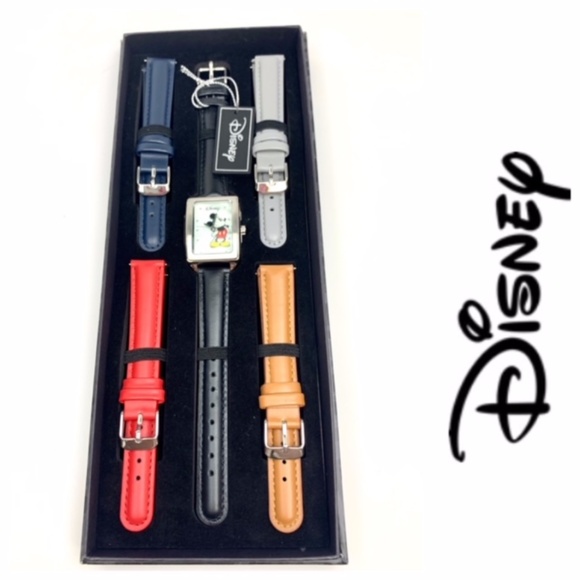 DISNEY MICKEY MOUSE QUARTZ 5-PIECE STRAP SET WATCH display picture 1